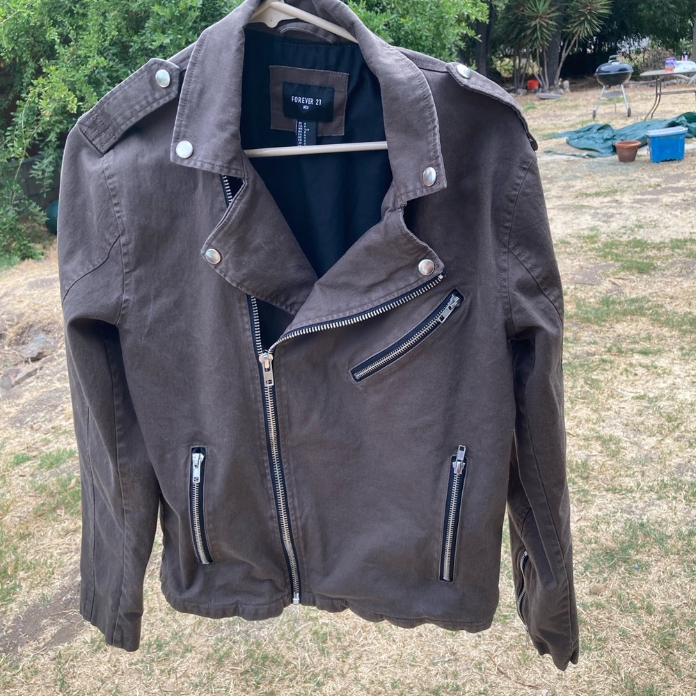 Brown Forever 21 men’s jacket size small